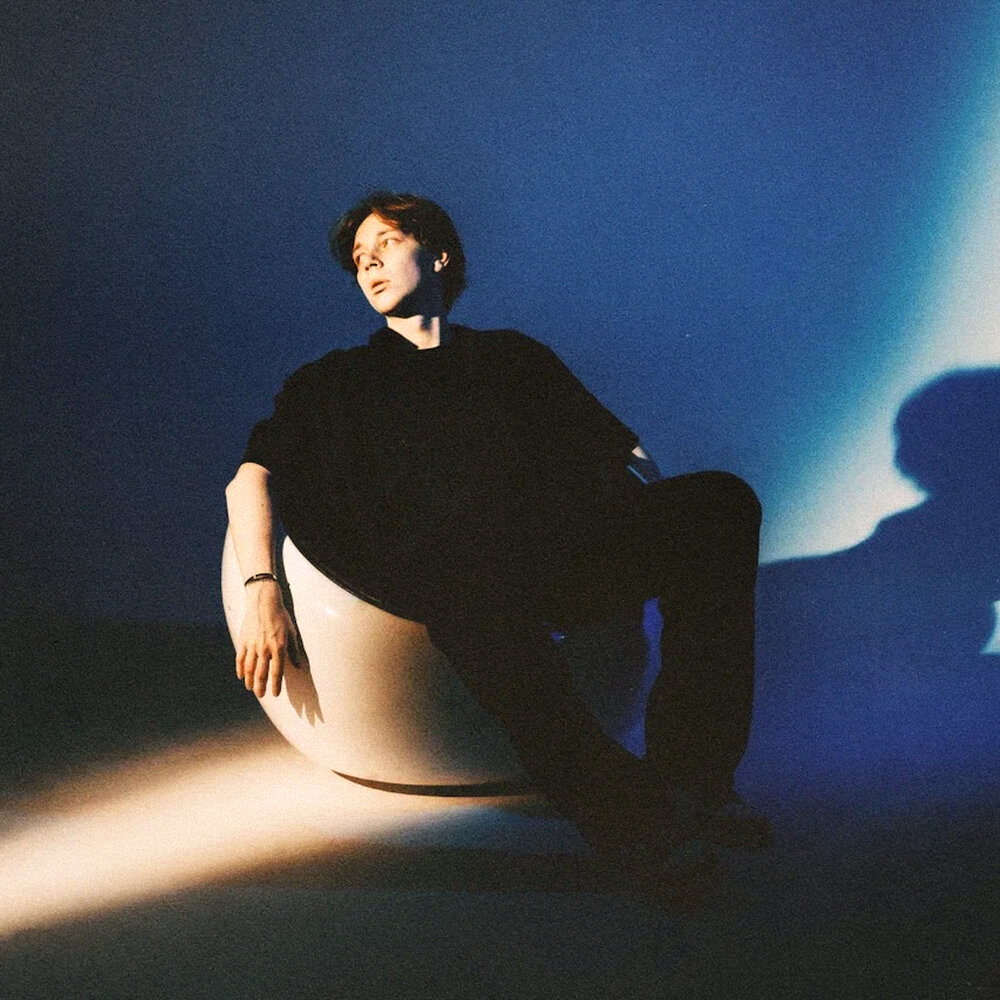 В сигаретном дыму